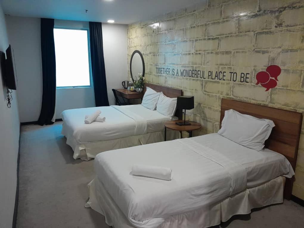 Hotel Regal Vista Ipoh Exterior photo